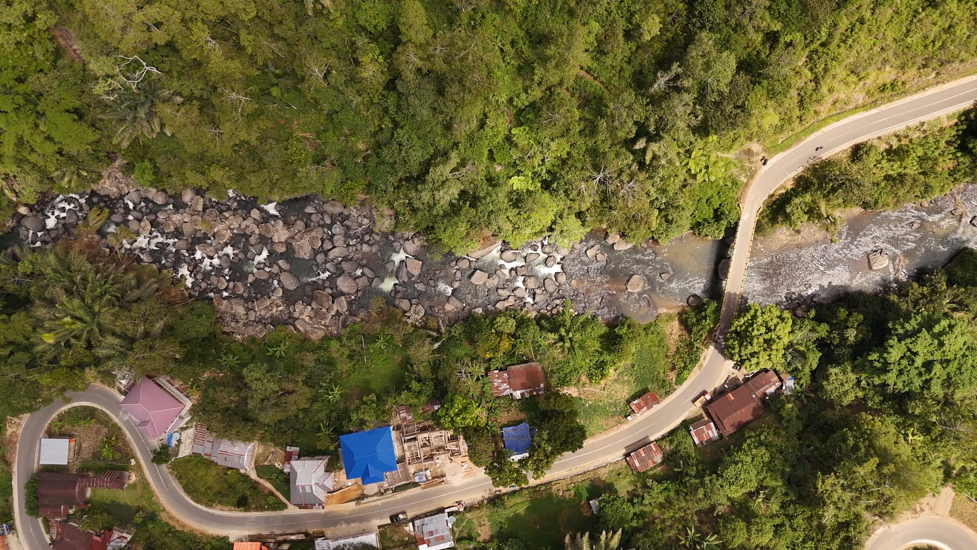 Galeri Sungai Maiting: Batas Alam & Legenda Penyeberangan Nenek Bela’ 3