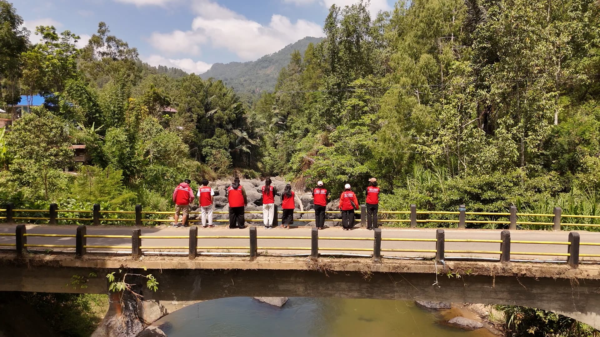 Galeri Sungai Maiting: Batas Alam & Legenda Penyeberangan Nenek Bela’ 7